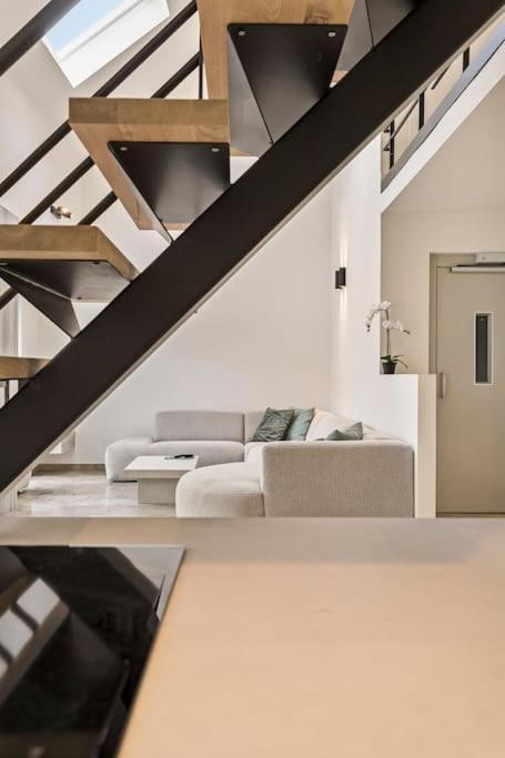 Schitterende loft met jacuzzi en sauna in Mechelen Buitenkant foto