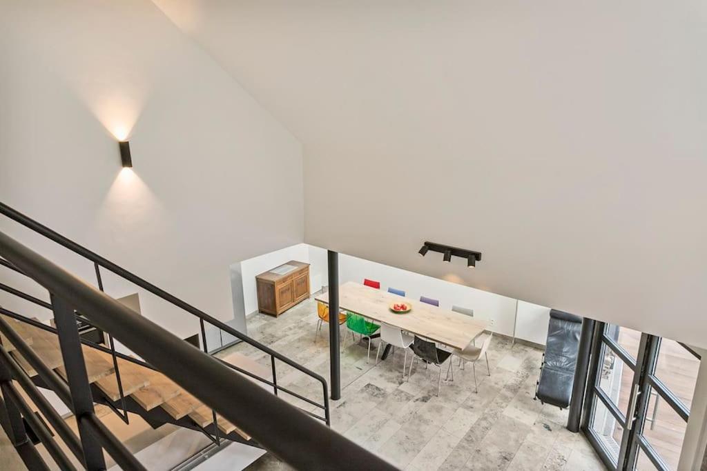Schitterende loft met jacuzzi en sauna in Mechelen Buitenkant foto