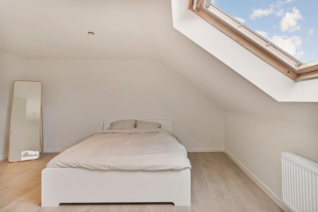 Schitterende loft met jacuzzi en sauna in Mechelen Buitenkant foto